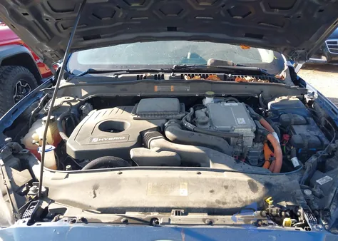 2019 Ford Fusion Hybrid Sel z USA, uszkodzony, nr VIN 3FA6P0MUXKR117824